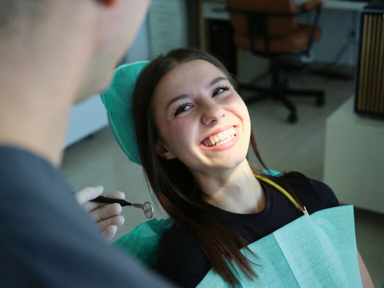 Uklanjanje zubnog kamenca